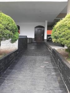 Apto Amplo, confortável, bem localizado, Astúrias