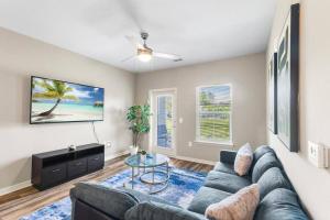 Luxe 1BR1BA: Dive, Rest, Explore. Book Now!