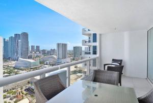 Dreamscape! Renovated and spacious 1 bedroom condo