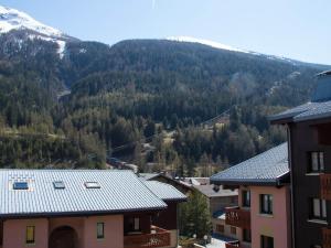 Appartements Appartement Lanslebourg-Mont-Cenis, 2 pieces, 5 personnes - FR-1-508-228 : photos des chambres