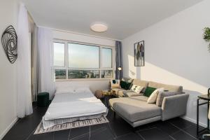 Arena MALL Galleria View and Securities Parking2