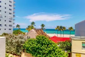 Surf Rider - هوليوود بيتش