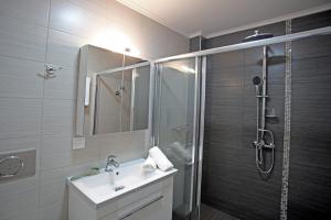 Sea View Apollo Apartments & Studios in Afytos