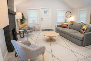 Parker House - 15 mins to Downtown Asheville