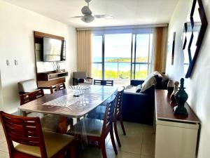 Apto com vista para Mar com Wi-Fi ar split próximo de duas Praias do Morro e a Praia da Cerca