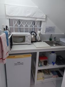 Close to the sea - Ground floor En-suite room with kitchenette & own entrance