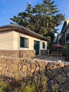 Joohane Jejudo House