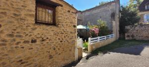 Maisons de vacances Gite les Sauges Rouges 3 etoiles en Perigord Noir : photos des chambres