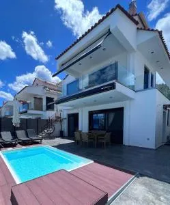 Polinoi Sea Front by Bluemoments - Katouna