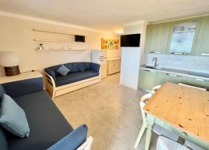 ISA-Residence in Cugnana Verde, superior apartments with outdoor private area