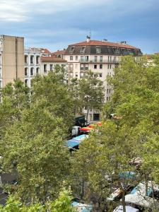 Hotels Hotel de la Croix-Rousse : photos des chambres