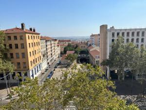 Hotels Hotel de la Croix-Rousse : photos des chambres