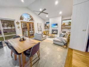 The Bail - Belmont Pet Friendly
