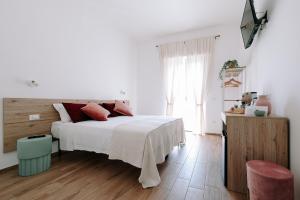 King Room with Balcony