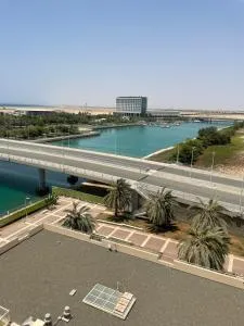 2 Bedrooms APT in Marina tower sea view - 阿卜杜勒国王经济城