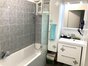 Appartements Snowqueen Hotel Apartment Paris-Disney : photos des chambres