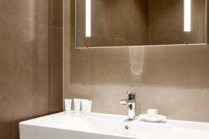 Queen Room with Two Queen Beds room in AC Hotel by Marriott Belfast