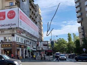 Nice Vintage ap next to Grand Hotel (Ex Inter)