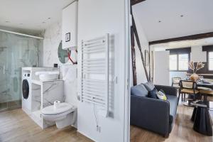 Appartements Sublim Apartment 2 Bedroom Le Marais Beaubourg (BTB24) : photos des chambres