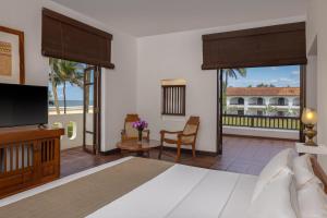 Heritance Ayurveda -Meals and Treatments