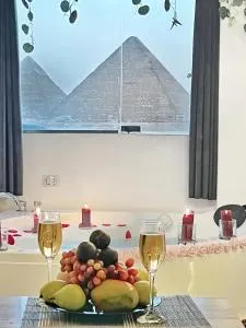 Jacuzzi Pyramids View 5 - Nazlet el-Sîsi