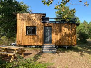 Campings Camping la Kahute - Tiny House au coeur de la foret : photos des chambres