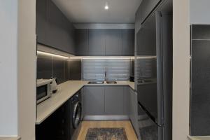 Portia Luxury City Penthouse, views!