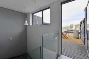 Portia Luxury City Penthouse, views!