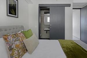 Portia Luxury City Penthouse, views!