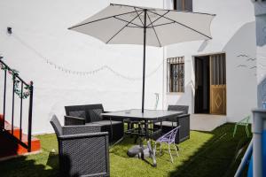 Casa Mox con Parking Privado al pie de la Sierra de las Nieves