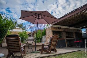 La Esquina - hermosa casa en Termas del Daymán con Piscina