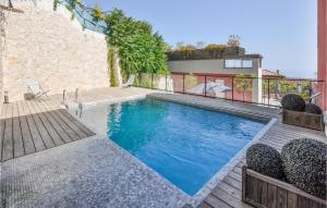 Appartements Nice Apartment In La Turbie With Outdoor Swimming Pool, Wifi And 2 Bedrooms : photos des chambres