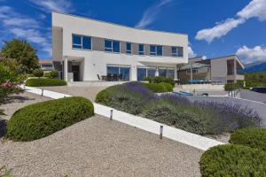 Villa Bilo Idro ZadarVillas