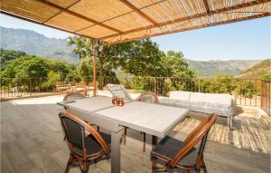 Maisons de vacances Awesome Home In Feliceto With House A Mountain View : photos des chambres
