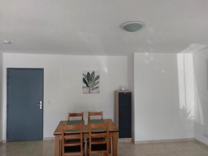 NOUVEL LOCATION dun Bel appart T2 climatisé et meublé au RDCh avec piscine dans residence les Melody