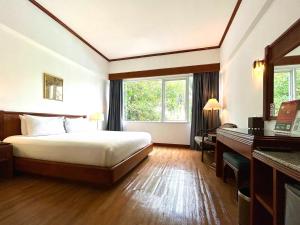 Centara Life Hotel Mae Sot
