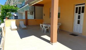 Seaview Apartment Tony with Grand Terrace