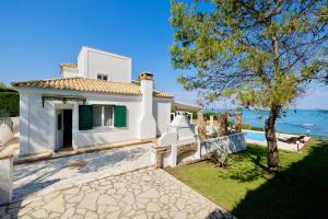 Beachfront Villa Dionysos - With private beach