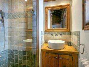 Appartement de luxe avec piscine, parking et WIFI à Val-dIsère - FR-1-694-109