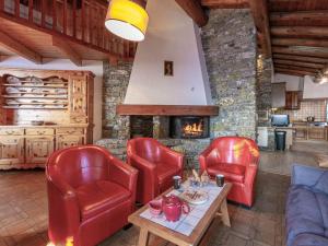 Appartements Appartement duplex montagnard au coeur de Val-d'Isere, pres des pistes et commodites - FR-1-694-124 : photos des chambres