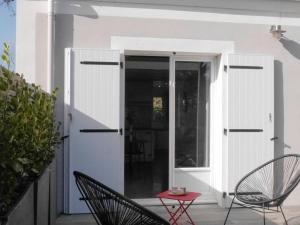 Maison moderne au calme, proche plages, 1 chambre - FR-1-418-223
