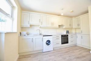 Portmore Holiday Home