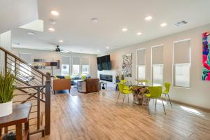 Las Vegas Home with Terrace about 10 Mi to the Strip!