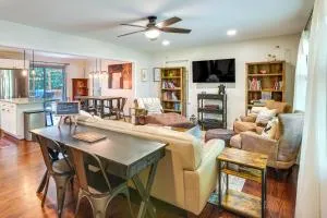 Southern Pines Vacation Rental with Deck and Grill! - Carthage