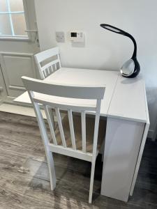 Modern Comfy One Bed Apartment - Free Parking