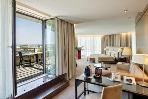 Suite room in Austria Trend Hotel Savoyen Vienna