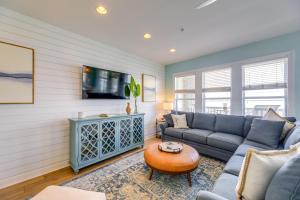 Ocean Club Condo Spectacular View and Beach Access!