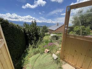 Appartements Appartement avec vue, jacuzzi, jardin privatif : photos des chambres