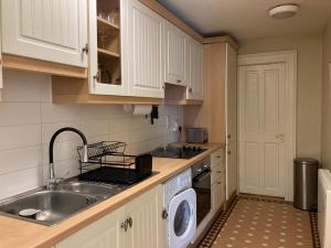Self Catering Apartment- 11A Westbourne Place