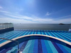 Super depa sobre el malecon alberca infinity